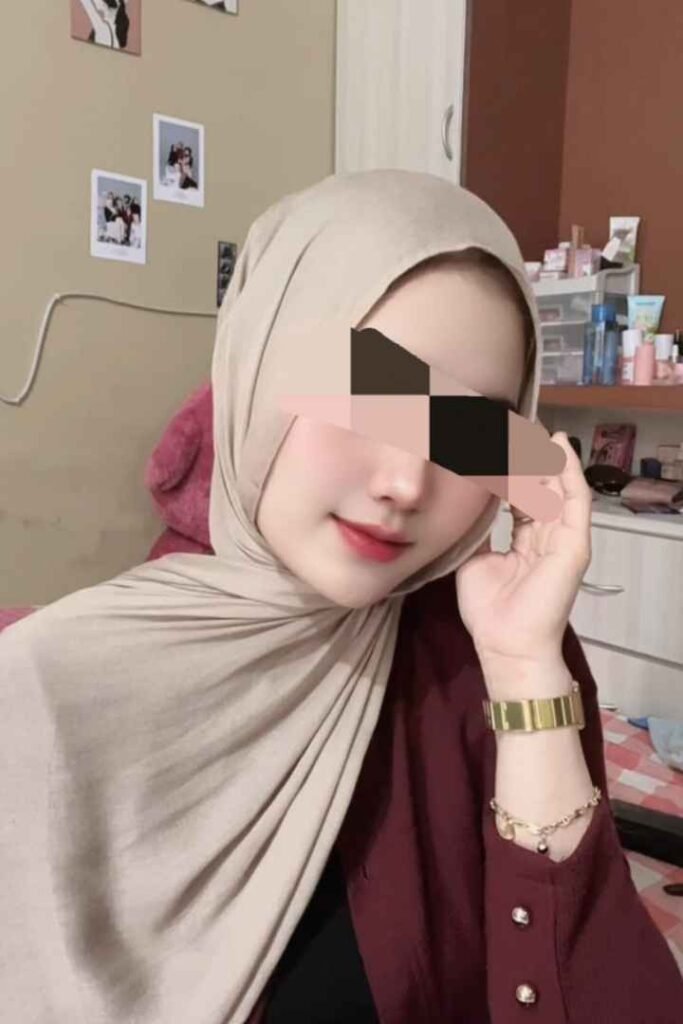 Amina 22yo Malay escort KL C cup real photo