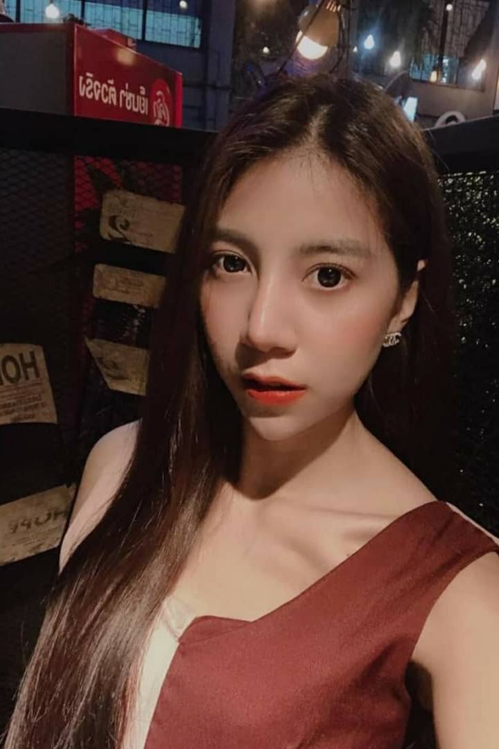 Abi – 22yo Thailand Escort KL | Slim 33C Incall Outcall